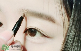 粉色桃花妝畫(huà)法步驟 桃花妝畫(huà)法步驟