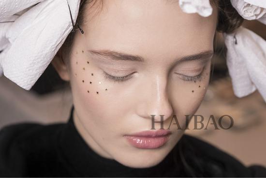 迪奧星星眼妝容怎么化？迪奧星星眼妝容畫法