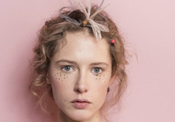 迪奧星星眼妝容怎么化？迪奧星星眼妝容畫法