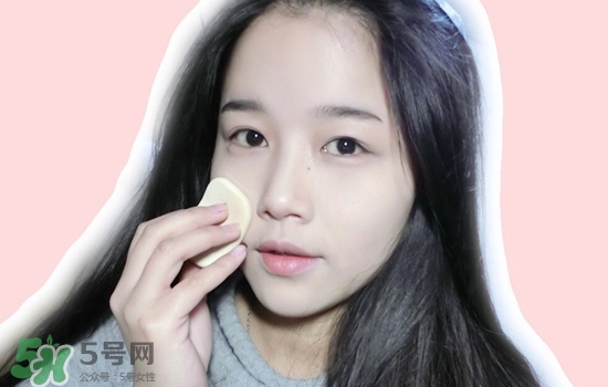 粉色桃花妝畫(huà)法步驟 桃花妝畫(huà)法步驟