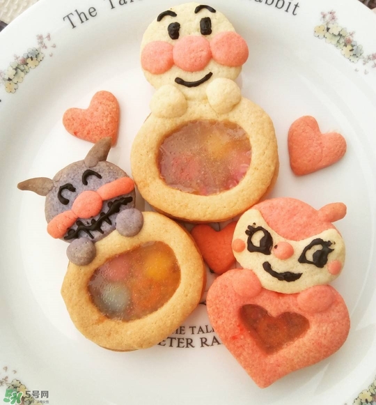 彩繪玻璃餅干怎么做？彩繪玻璃餅干做法