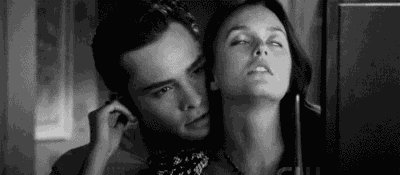 女人愛愛時為什么總是閉著眼睛？女人愛愛時在想什么