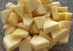 吃菠蘿可以治療便秘嗎？吃菠蘿對(duì)便秘好嗎？