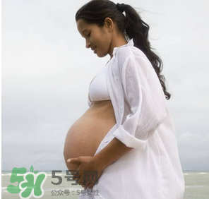 孕婦發(fā)燒怎么退燒？孕婦發(fā)燒能用退熱貼嗎？