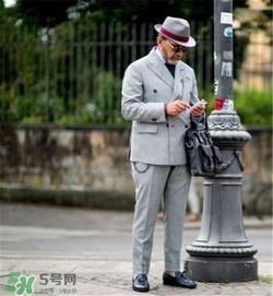 格子西裝怎么搭配？格子西服怎么搭配好看？
