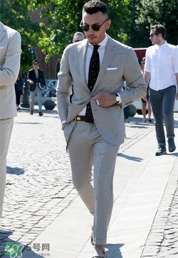 格子西裝怎么搭配？格子西服怎么搭配好看？