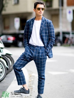 格子西裝怎么搭配？格子西服怎么搭配好看？
