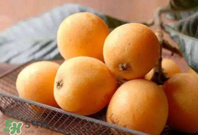 枇杷和草莓能一起吃嗎？枇杷能和草莓能一起吃嗎？