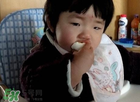 長水痘可以吃雞蛋嗎?得水痘能吃雞蛋嗎? 長水痘可以吃雞蛋嗎?得水痘能吃雞蛋嗎?