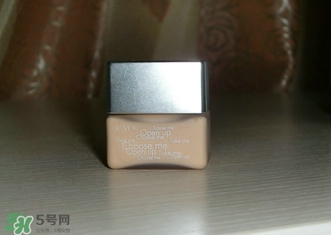 植村秀和rmk哪個(gè)好？植村秀和rmk粉底液哪個(gè)好？