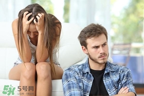 老公出軌怎么辦？老公出軌該不該離婚？