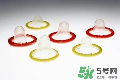 安全套有潤(rùn)滑油嗎？安全套有潤(rùn)滑劑的一面向里還是向外