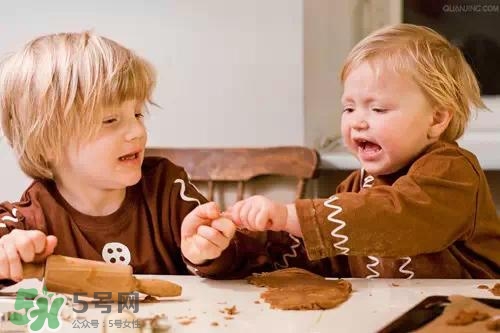 水痘結(jié)痂多久會(huì)脫落?水痘結(jié)痂多長(zhǎng)時(shí)間脫落? 水痘結(jié)痂多久會(huì)脫落?水痘結(jié)痂多長(zhǎng)時(shí)間脫落?