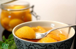 枇杷和冰糖能一起吃嗎？冰糖枇杷水的功效