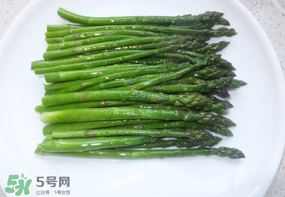 蘆筍能放多久？蘆筍放久了還能吃嗎？