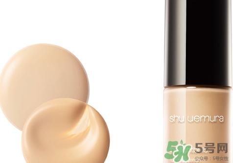 植村秀小燈泡584和784哪個(gè)白？植村秀小燈泡584和784對(duì)比