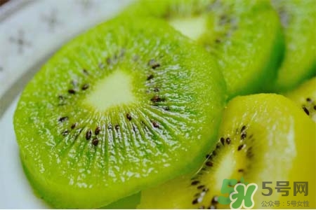 獼猴桃是低糖水果嗎？獼猴桃含糖量高嗎？