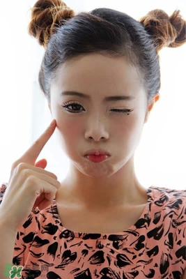 植村秀眼線筆怎么轉(zhuǎn)？植村秀如膠似漆眼線筆轉(zhuǎn)不出來(lái)