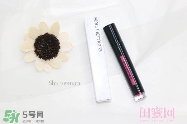 植村秀唇釉怎么涂？植村秀漆光唇釉涂法