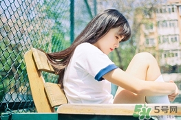 頭發(fā)干枯毛躁用什么洗發(fā)水好？頭發(fā)干枯毛躁洗發(fā)水推薦