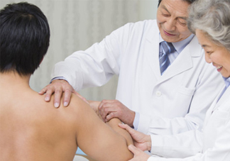 春天風(fēng)濕痛怎么辦？春季預(yù)防風(fēng)濕病有四招