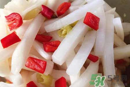 感冒可以吃酸蘿卜嗎？感冒能吃酸辣蘿卜嗎？