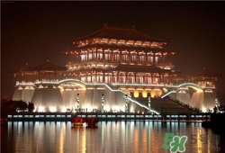 4月份去西安穿什么？四月份去西安穿什么衣服？