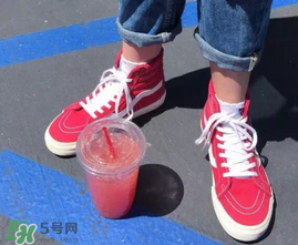 vans是什么牌子？vans范斯是什么檔次？