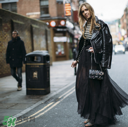 紗裙搭配什么上衣？紗裙配什么上衣好看？