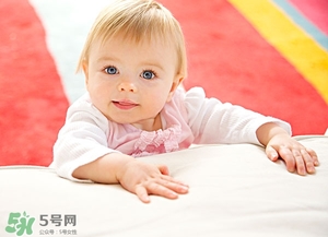 9月齡寶寶發(fā)育標(biāo)準(zhǔn) 9月齡寶寶發(fā)育指標(biāo) 9月齡寶寶發(fā)育標(biāo)準(zhǔn) 9月齡寶寶發(fā)育指標(biāo)