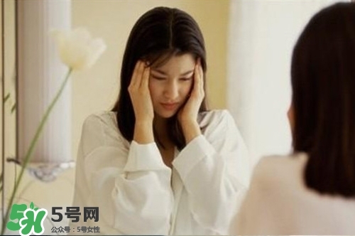 抑郁癥有哪些癥狀？哪些人易患抑郁癥？