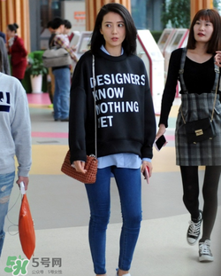 藍(lán)襯衫怎么搭配？藍(lán)襯衫怎么搭配好看？