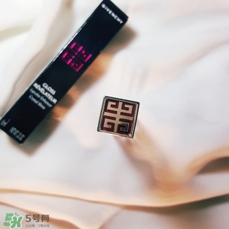 紀(jì)梵希變色唇蜜多少錢?紀(jì)梵希變色唇蜜專柜價(jià) 紀(jì)梵希變色唇蜜多少錢?紀(jì)梵希變色唇蜜專柜價(jià)