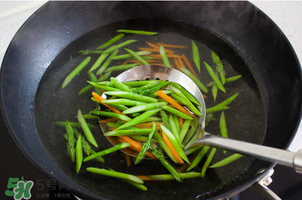 蘆筍為什么要焯水？蘆筍怎么焯水？