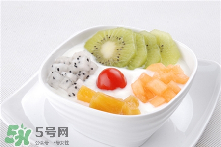 皮膚過敏可以喝酸奶嗎？皮膚過敏能不能喝酸奶？