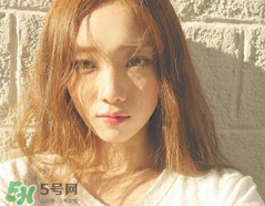 李圣經(jīng)同款美瞳 李圣經(jīng)美瞳什么牌子？