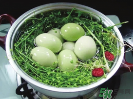 薺菜和鴨蛋能一起吃嗎？薺菜可以煮鴨蛋嗎？