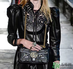 gucci方塊珍珠包正品多少錢？gucci古馳珍珠包正品專柜價(jià)格