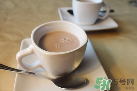 一點點為什么突然火了？1點點奶茶為什么那么火？