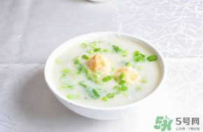 薺菜可以煮粥嗎？薺菜粥怎么做好吃？