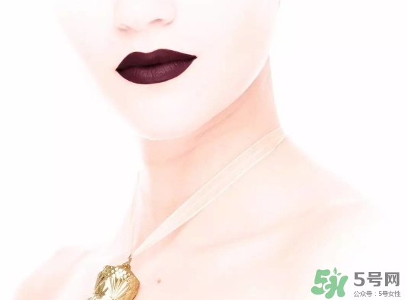 紅底鞋口紅是什么牌子？紅底鞋口紅試色