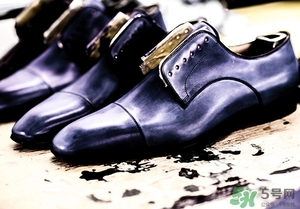 cl鞋子一般多少錢？Christian Louboutin鞋子專柜價(jià)格