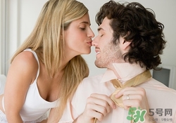 愛愛對女人有哪些好處？愛愛對女人有什么危害