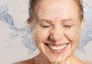 卸妝膏可以當(dāng)洗面奶嗎？用完卸妝膏后還要用洗面奶嗎？