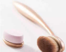 牙刷粉底刷怎么用？牙刷粉底刷使用方法