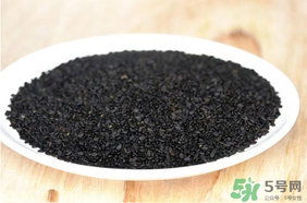 薺菜和芝麻能一起吃嗎？薺菜可以摻芝麻葉吃嗎？