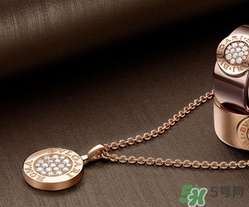 寶格麗項(xiàng)鏈?zhǔn)鞘裁床馁|(zhì)？寶格麗bvlgari項(xiàng)鏈?zhǔn)倾y的嗎？