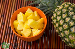 草莓和菠蘿可以一起吃嗎？草莓和菠蘿能一起吃嗎？