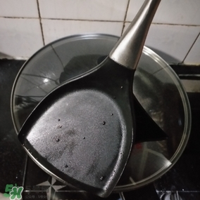 麥飯石鍋是什么材質(zhì)？麥飯石鍋是石頭做的嗎？