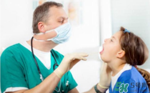 吃什么能治好喉嚨痛？喉嚨痛吃什么好得快？